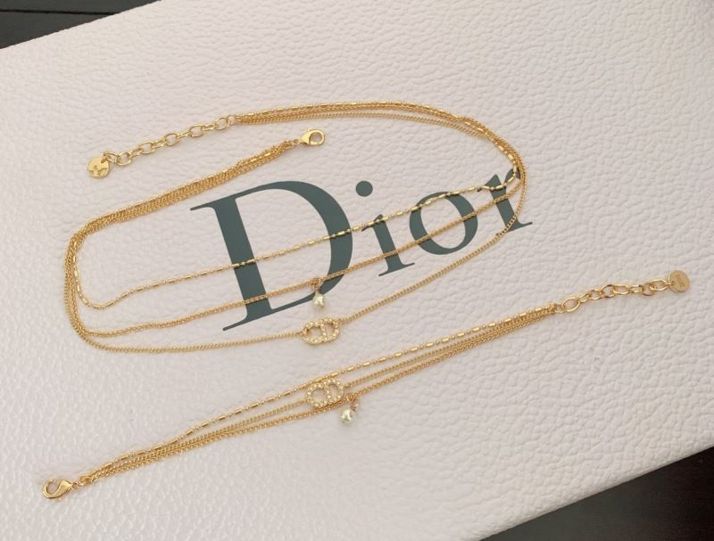 Christian Dior Necklaces